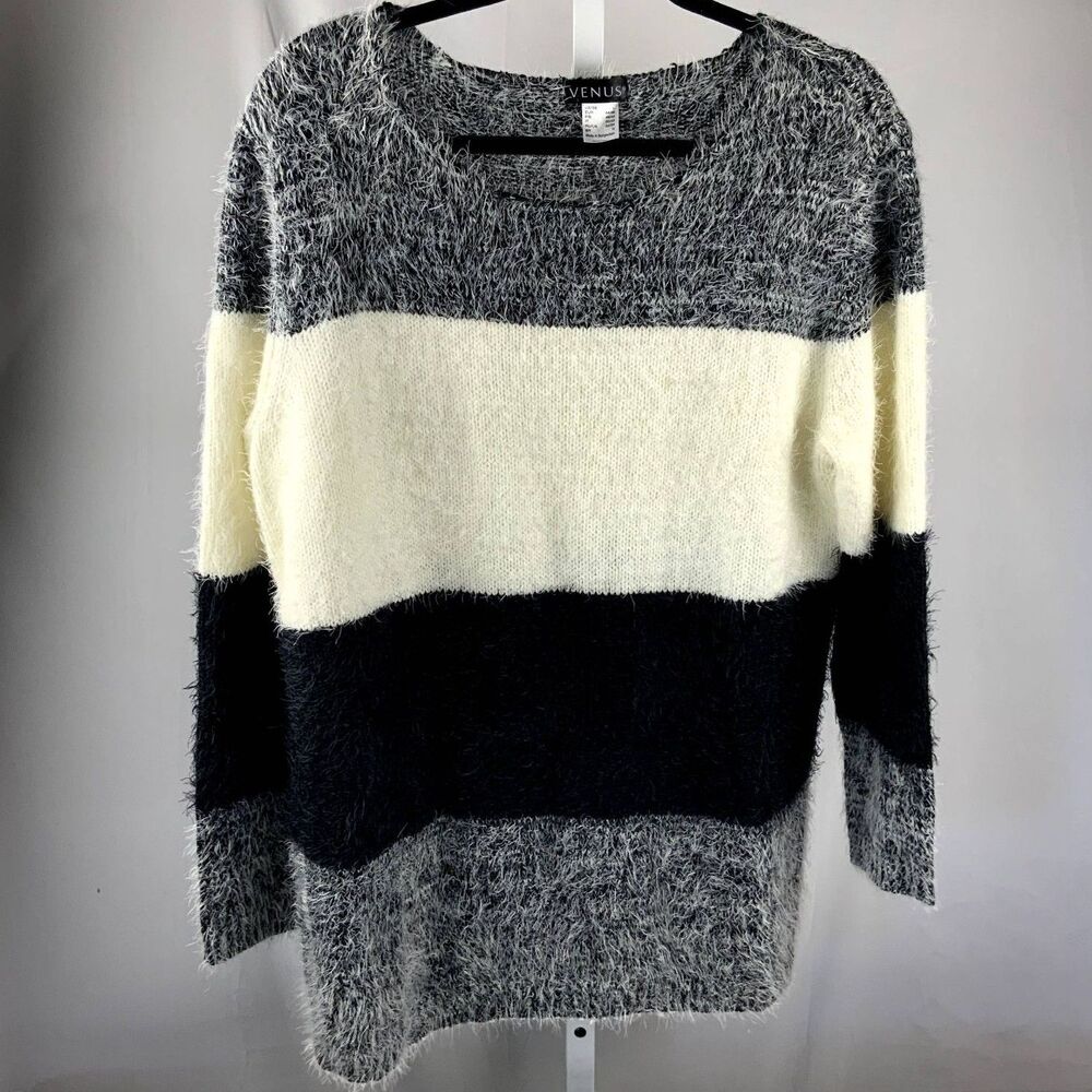NWOT! Fuzzy (Rabbit Hair Feel) VENUS Color Block Sweater Grey/Cream/Black Size L